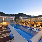 Spektr Boutique 3* Yalıkavak