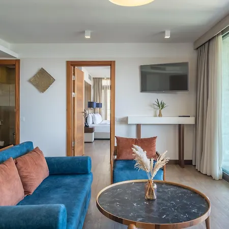 Spektr Boutique Hotell 3*