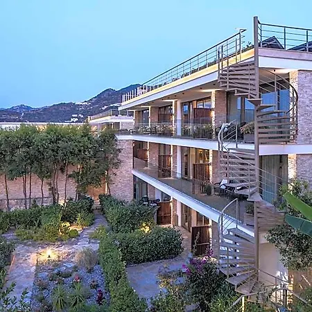 Hotel Spektr Boutique 3*